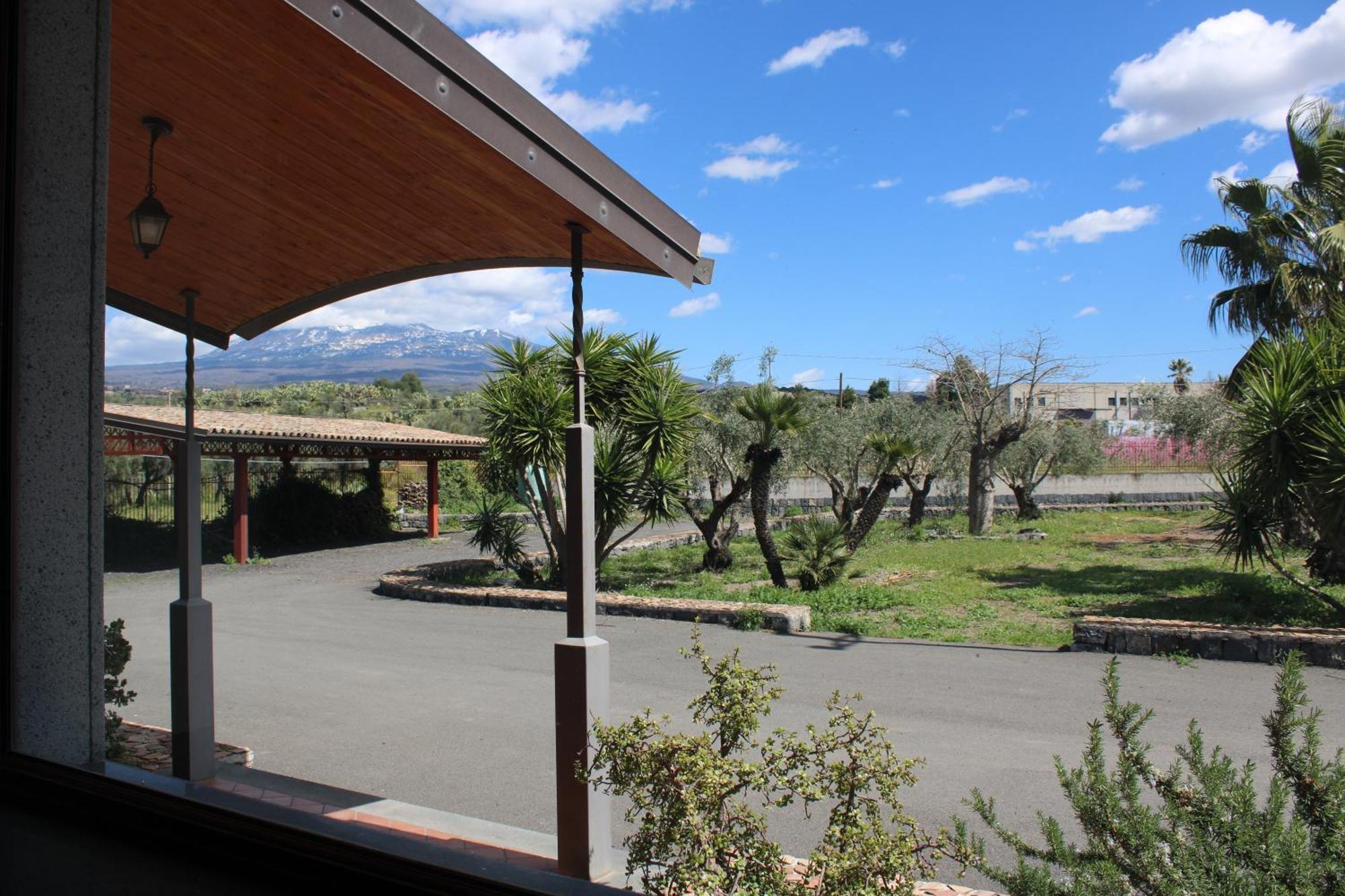 Ranch Simeto Hotel ปาแตร์โน ภายนอก รูปภาพ