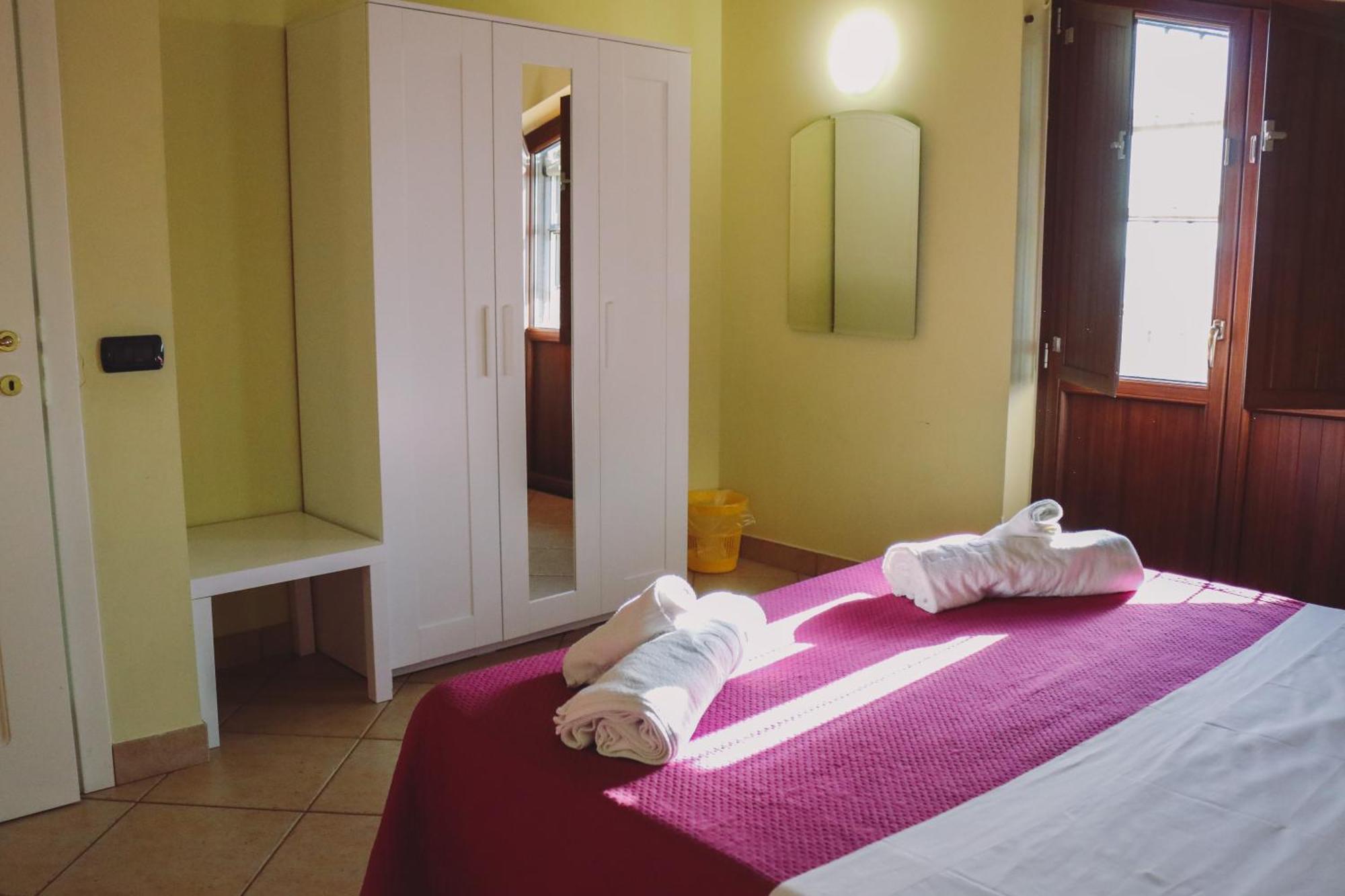 Ranch Simeto Hotel ปาแตร์โน ภายนอก รูปภาพ